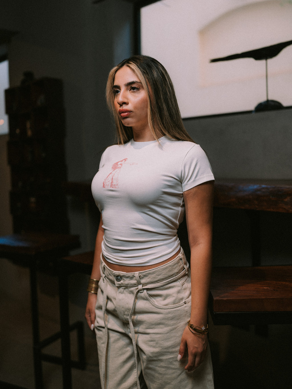 BABE TEE GIRL SHOOTING BEIGE