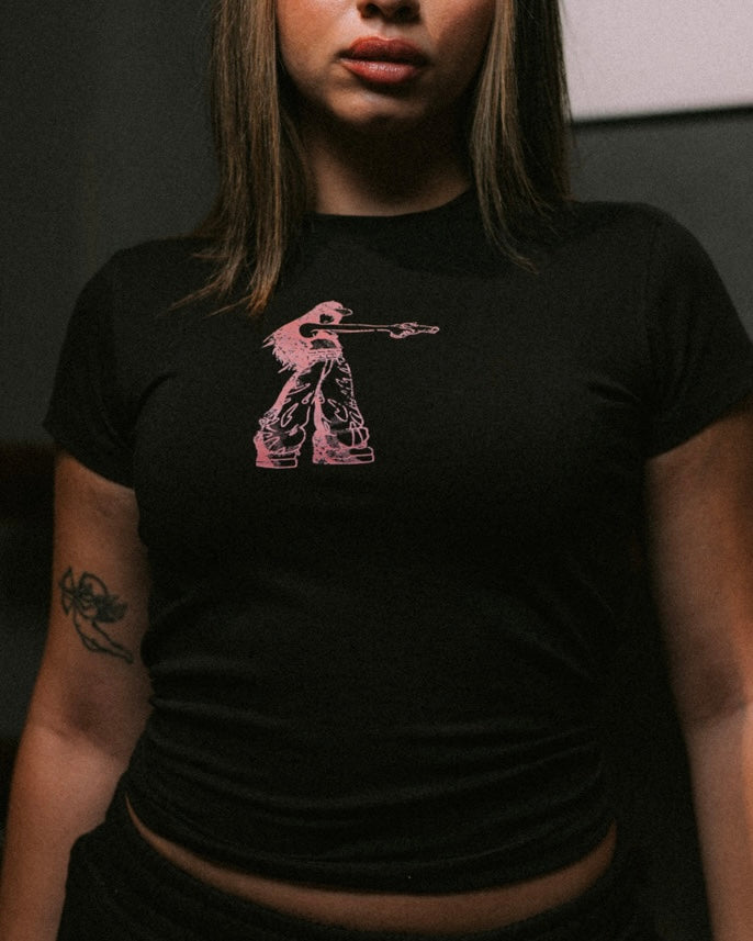 BABE TEE GIRL SHOOTING BLACK